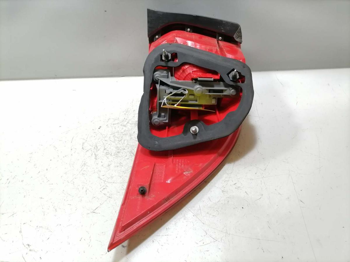 VW Golf 5 1K original R&uuml;cklicht R&uuml;ckleuchte Schlussleuchte links Kombi Bj.2008